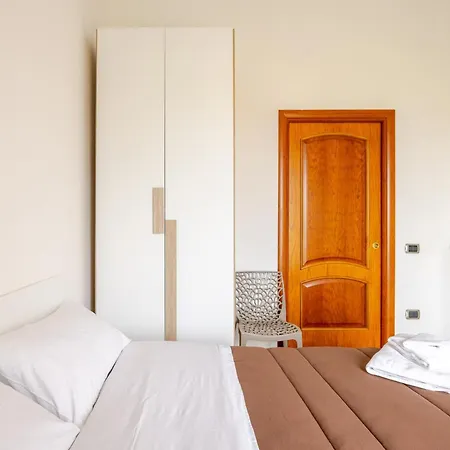 Apartman Royal Palace Capodimonte - Just A Stone's Throw From The Center Nápoly