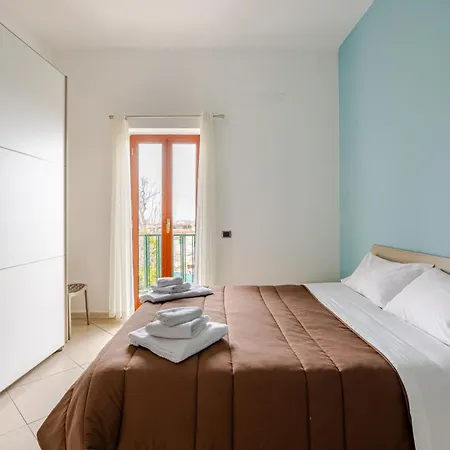 Royal Palace Capodimonte - Just A Stone's Throw From The Center Διαμέρισμα