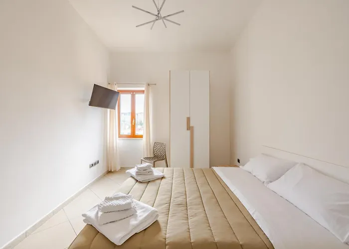 Διαμέρισμα Royal Palace Capodimonte - Just A Stone's Throw From The Center Νάπολη